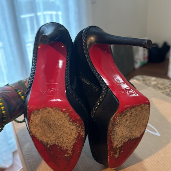 Booties - Picture 3 of 6